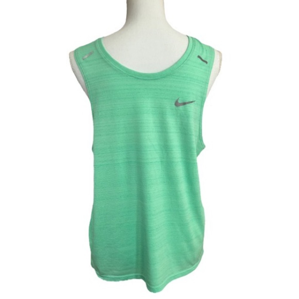 Men’s Green Nike Dri-Fit Tank Size Medium
